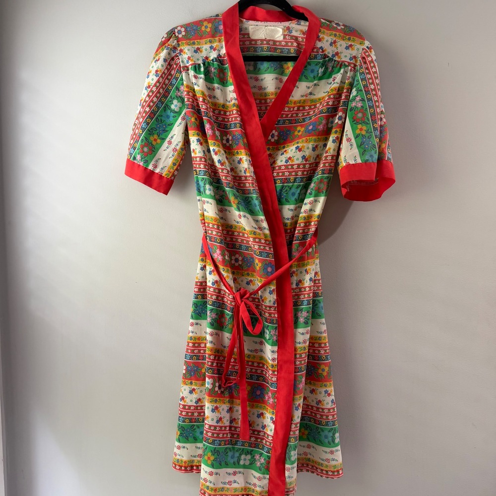 Vintage 70s Wrap Dress Robe Womens Medium Multi-Color Floral Stripe Short Sleeve